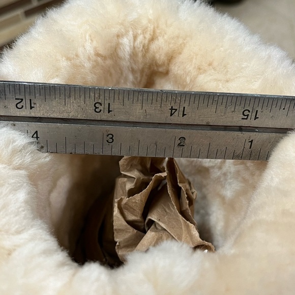 Like new MK winter boots - Picture 8 of 8